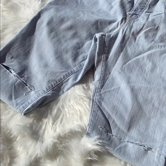 Plus Size Tommy Hilfiger Stretchy High Rise Jeans - Picture 12 of 16